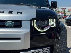 Land Rover Defender 110 P400 Dark Edition - ფოტო 8