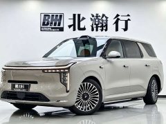 IM Motors Zhiji LS8 52 Max Luxury Six-Seater - ფოტო 1