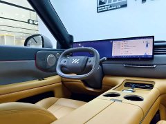 IM Motors Zhiji LS8 52 Max Luxury Six-Seater - ფოტო 12