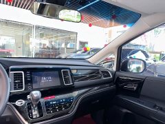 Honda Elysion 2.0L Hybrid Luxury - ფოტო 9