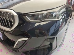 BMW 5 Series 525Li M Sport Package - ფოტო 12