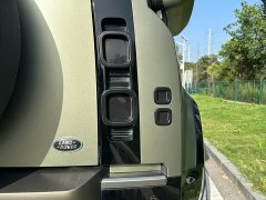 Land Rover Defender 110 P400 X-DYNAMIC HSE - ფოტო 19