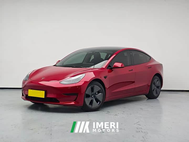 Tesla Model 3 Rear-Wheel Drive