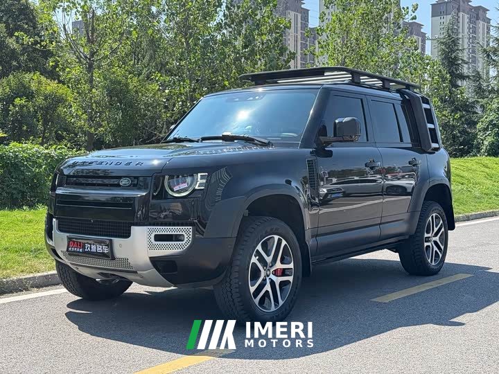 Land Rover Defender 110 3.0T P400 Dark Edition