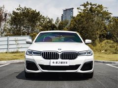 BMW 5 Series Facelift 525Li M Sport Package - ფოტო 3