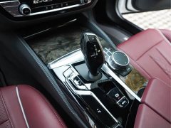 BMW 5 Series Facelift 525Li M Sport Package - ფოტო 9