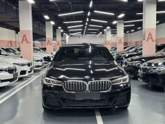 BMW 5 Series 530Li Premier M Sport Package - ფოტო 2