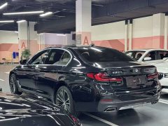 BMW 5 Series 530Li Premier M Sport Package - ფოტო 8
