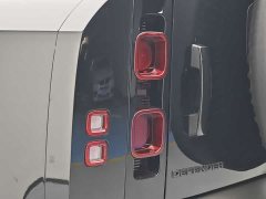 Land Rover Defender 110 3.0T P400 X-Dynamic HSE - ფოტო 8