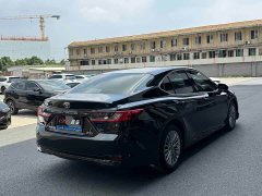 Toyota Camry Hybrid 2.0HE Elite - ფოტო 9