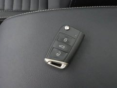Volkswagen Magotan Popular Edition 280TSI DSG Comfort - ფოტო 17