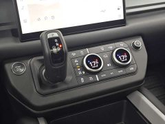 Land Rover Defender 110 3.0T P400 X-Dynamic HSE - ფოტო 17