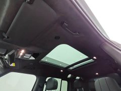 Land Rover Defender 110 3.0T P400 X-Dynamic HSE - ფოტო 10