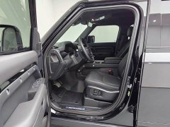 Land Rover Defender 110 3.0T P400 X-Dynamic HSE - ფოტო 15