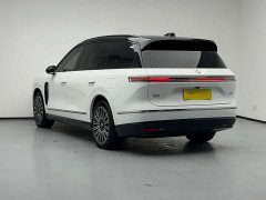 NIO ES8 Six-Seat Executive Luxury Edition - ფოტო 6