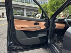 NIO ES8 2020 580KM Signature Edition Six-Seater - ფოტო 12