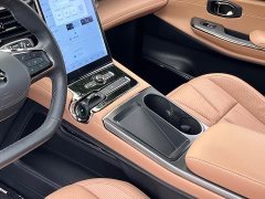 NIO ES8 2020 580KM Signature Edition Six-Seater - ფოტო 14