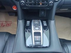 Honda UR-V 2020 370TURBO 2WD Elegant Edition - ფოტო 16