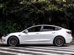 Tesla Model 3 Facelift Performance All-Wheel Drive 3D1 - ფოტო 3