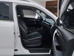 Kia Sportage 2.0L Automatic Smart Luxury Edition - photo 8