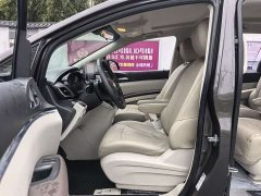 Buick GL8 Land Official Business Class 652T Comfort Edition - ფოტო 7