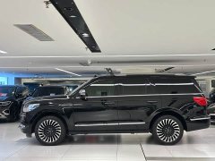 Lincoln Navigator 2020 Presidential Series 3.5T - ფოტო 4
