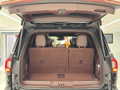 Lincoln Navigator 2020 Presidential Series 3.5T - ფოტო 8