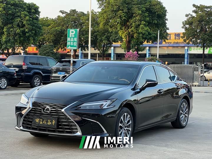 Lexus ES 200 Premium Edition - ავტომობილი ჩინეთიდან
