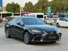 Lexus ES 200 Premium Edition - ფოტო 3