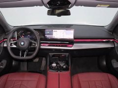 BMW 5 Series 530Li Premier M Sport Package - ფოტო 15