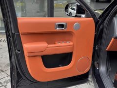 Li Auto L9 Max - ფოტო 17