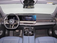 BMW 5 Series 2024 530Li Luxury M Sport Package - ფოტო 15