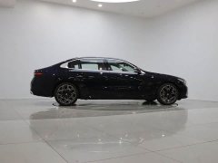 BMW 5 Series 2024 530Li Luxury M Sport Package - ფოტო 7