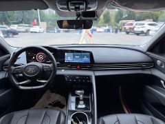 Hyundai Elantra 2022 1.5L CVT Luxury - ფოტო 9