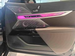 BMW i7 eDrive50L Leading M Sport Package - ფოტო 20