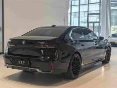 BMW i7 eDrive50L Leading M Sport Package - ფოტო 9