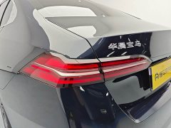 BMW 5 Series 530Li Luxury M Sport Package - ფოტო 8