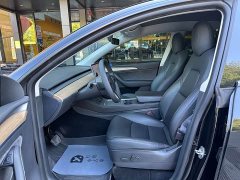 Tesla Model Y Long Range All-Wheel Drive - ფოტო 12