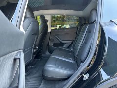 Tesla Model Y Long Range All-Wheel Drive - ფოტო 13