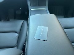 Tesla Model Y Long Range All-Wheel Drive - ფოტო 17