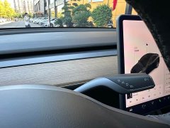 Tesla Model Y Long Range All-Wheel Drive - ფოტო 19