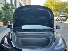 Tesla Model Y Long Range All-Wheel Drive - ფოტო 8