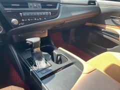 Lexus ES 2022 200 Excellence Edition - ფოტო 19