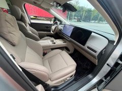 Li Auto i8 2025 Standard Edition - ფოტო 15