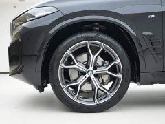 BMW X5 xDrive 30Li M Sport Luxury Night Edition Package - ფოტო 14