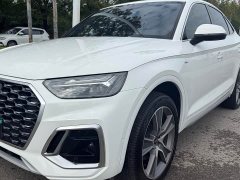 Audi Q5L Sportback 40 TFSI Luxury - ფოტო 4
