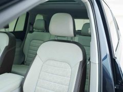 Volkswagen Teramont 2022 380TSI AWD Luxury Jiajing Pro 7-Seater - ფოტო 12