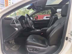 Toyota Camry 2.5G Luxury Edition - ფოტო 4
