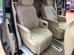Buick GL8 ES LuZun Flagship - ფოტო 11