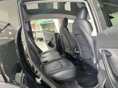 Tesla Model Y Rear-Wheel Drive - ფოტო 11
